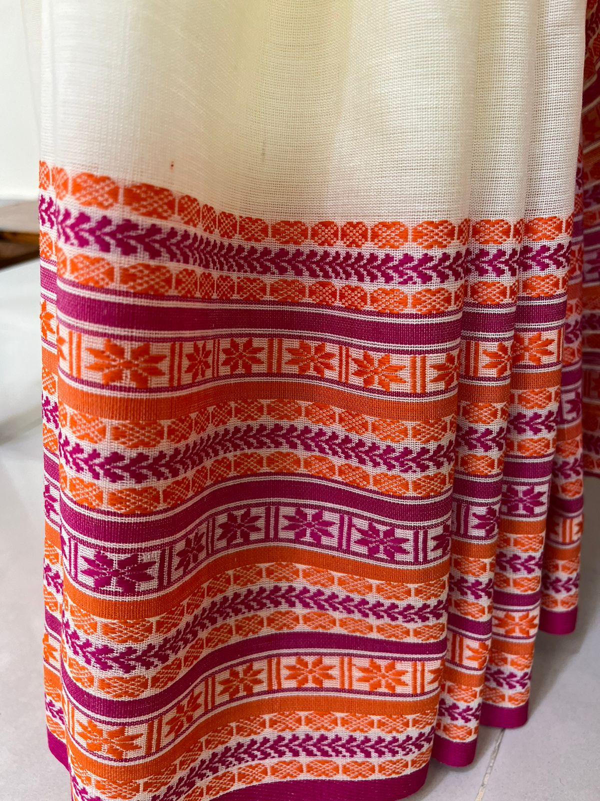 Very beautiful and comfortable Pure Bengal cotton sarees - OffWhite