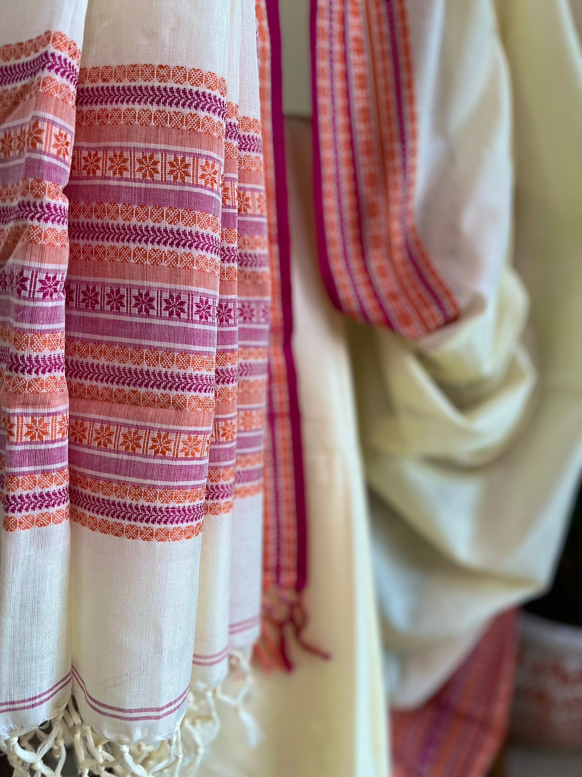 Very beautiful and comfortable Pure Bengal cotton sarees - OffWhite