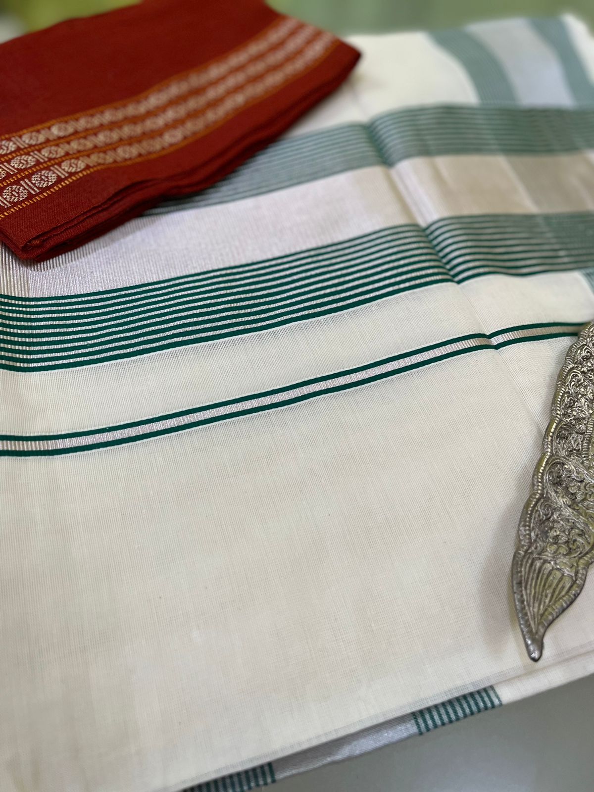 Pure cotton Kasavu Weave Saree