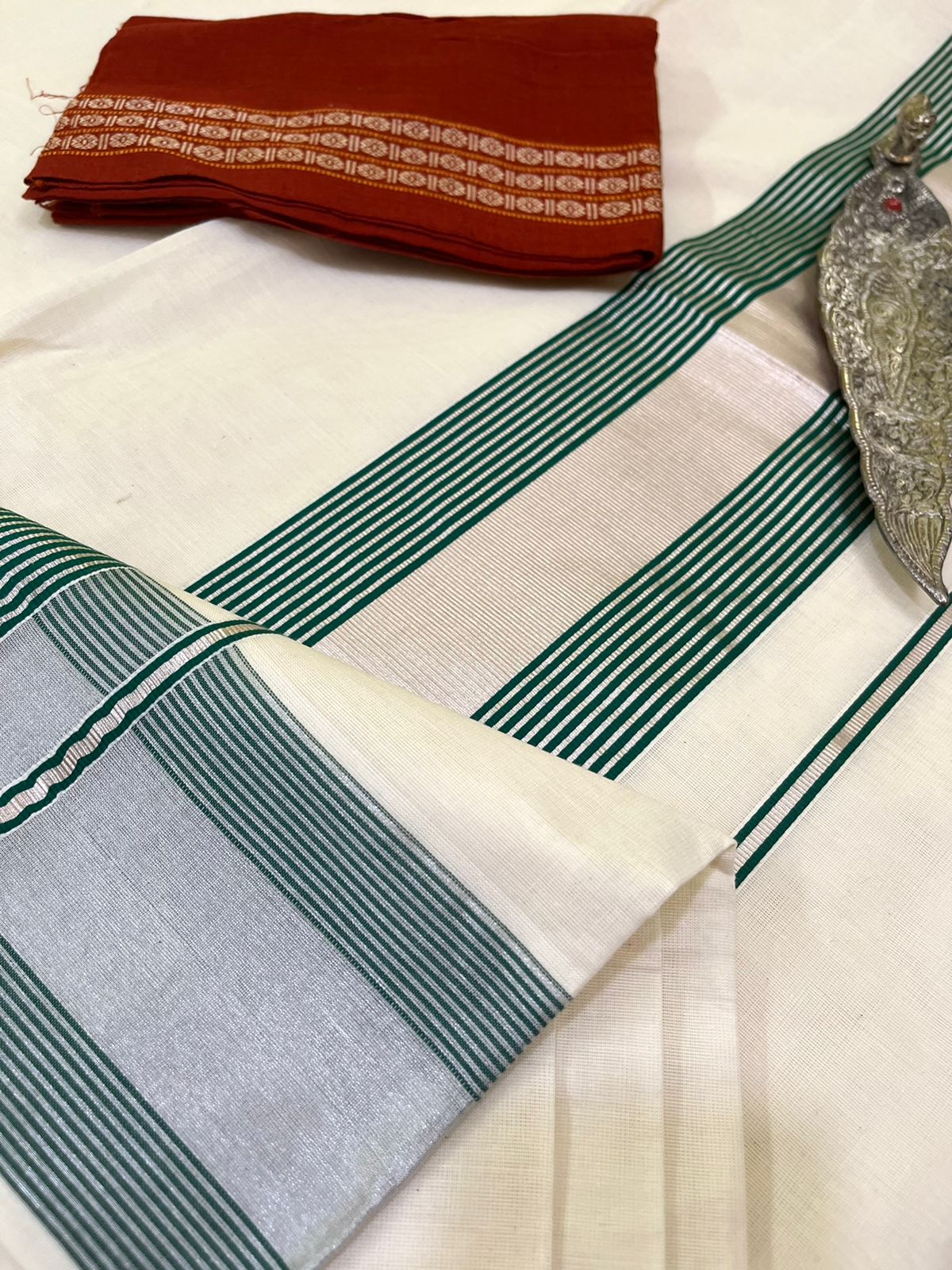 Pure cotton Kasavu Weave Saree