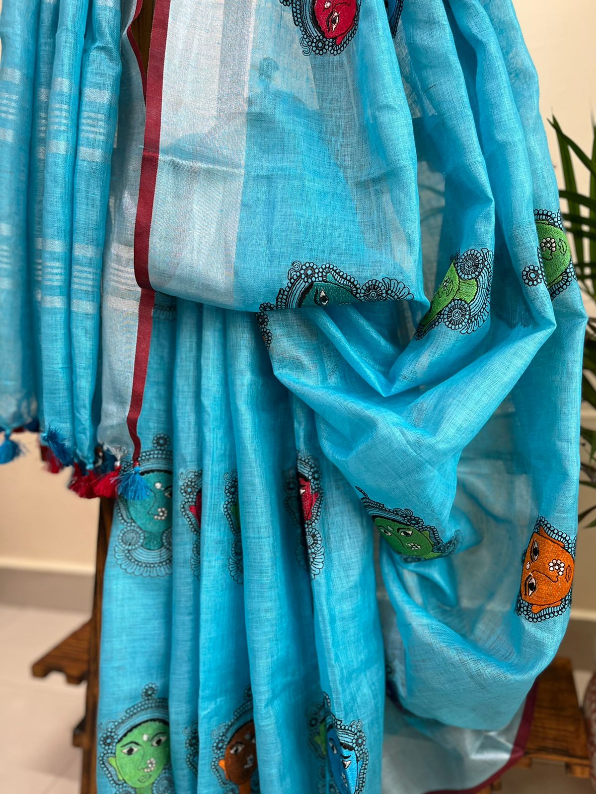 Beautiful handloom linen saree - Sky Blue