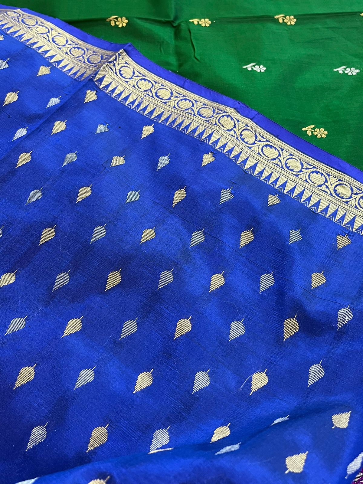 Pure Handloom Banarasi Katan Silk saree - Green and Blue