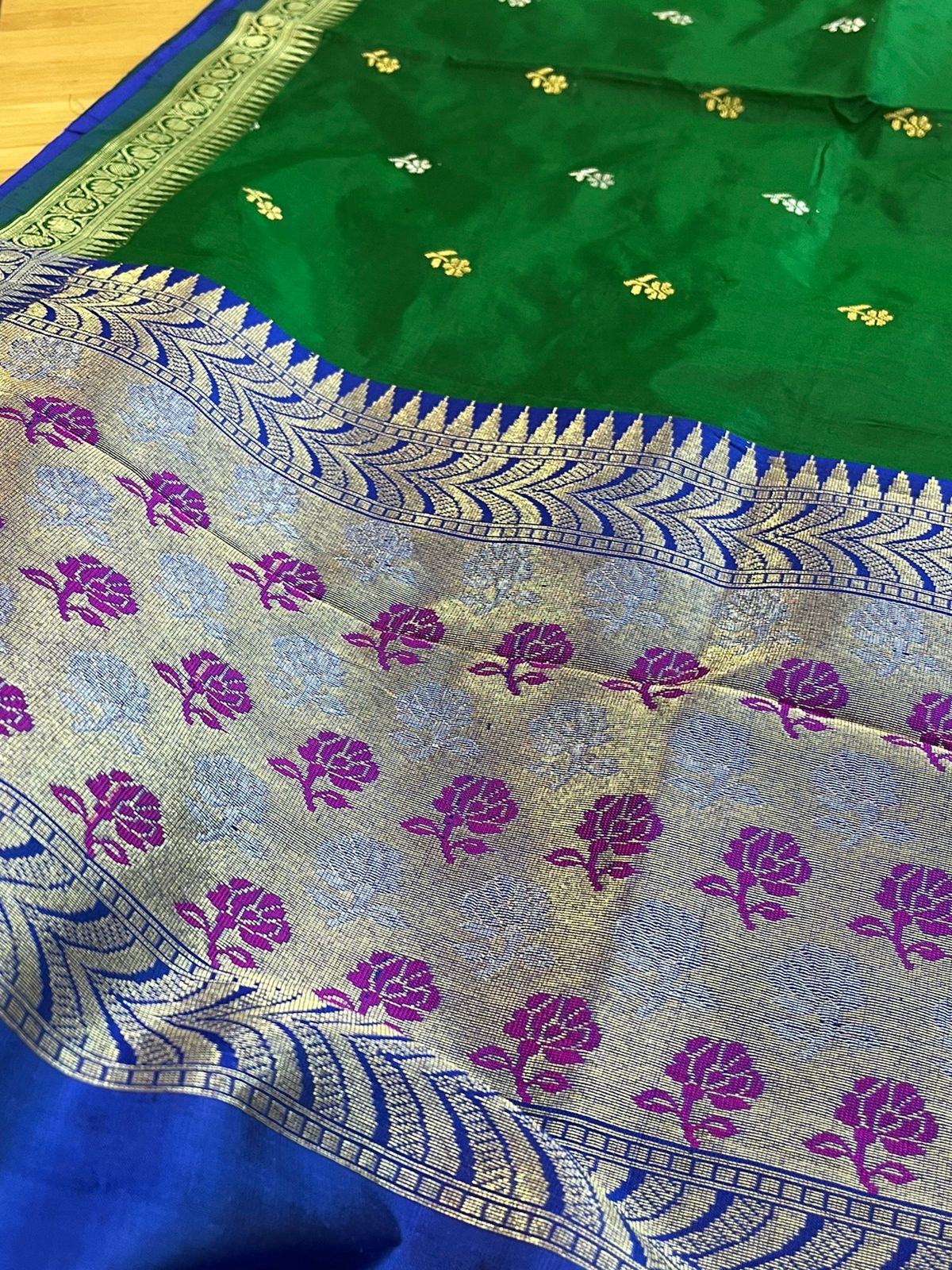 Pure Handloom Banarasi Katan Silk saree - Green and Blue