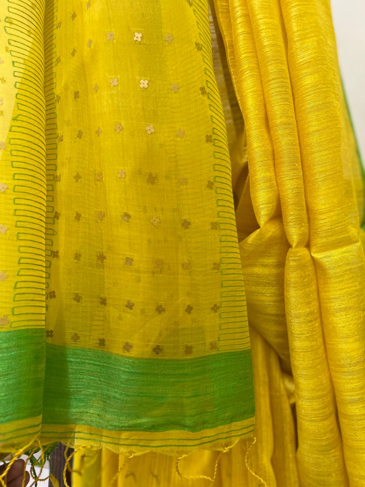 Beautiful Pure Matka Silk Saree - Yellow and Lime Green