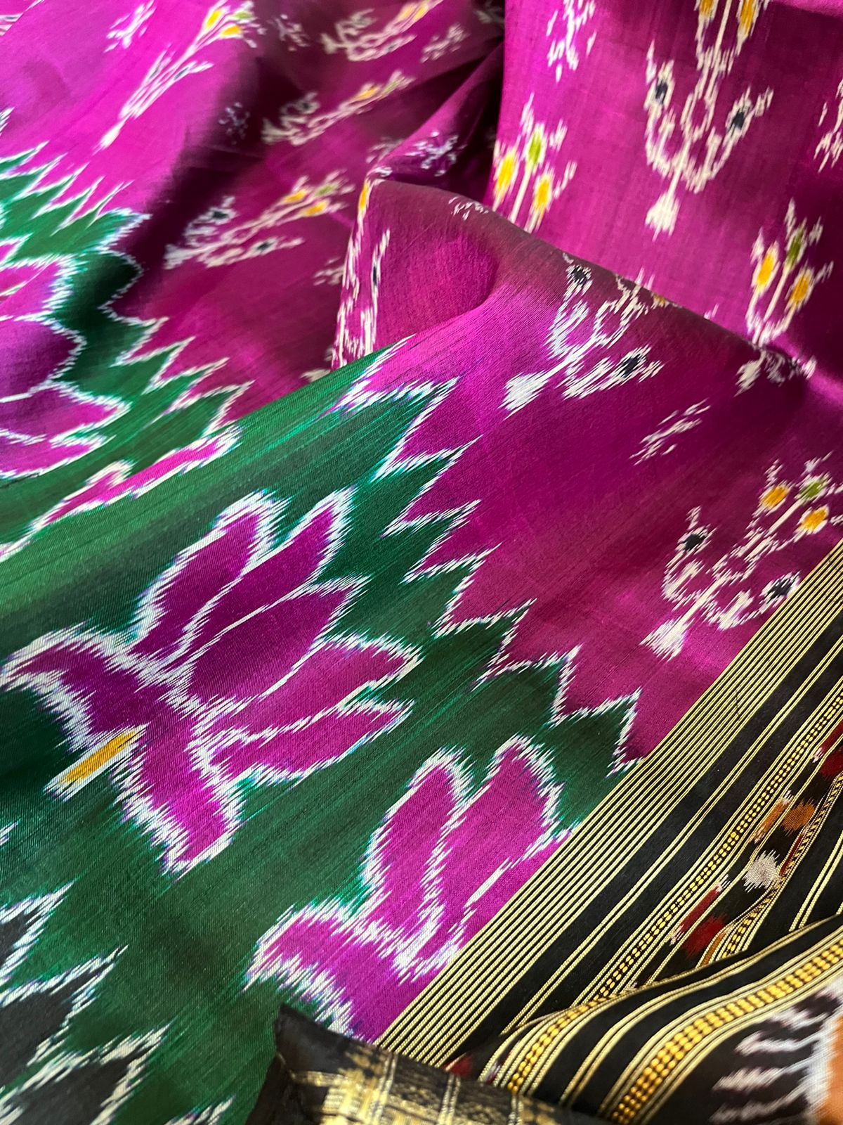 Handwoven Pure Silk Sambhalpuri Bandha Saree - Purple