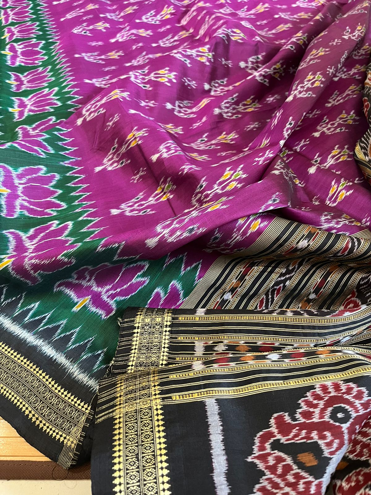 Handwoven Pure Silk Sambhalpuri Bandha Saree - Purple