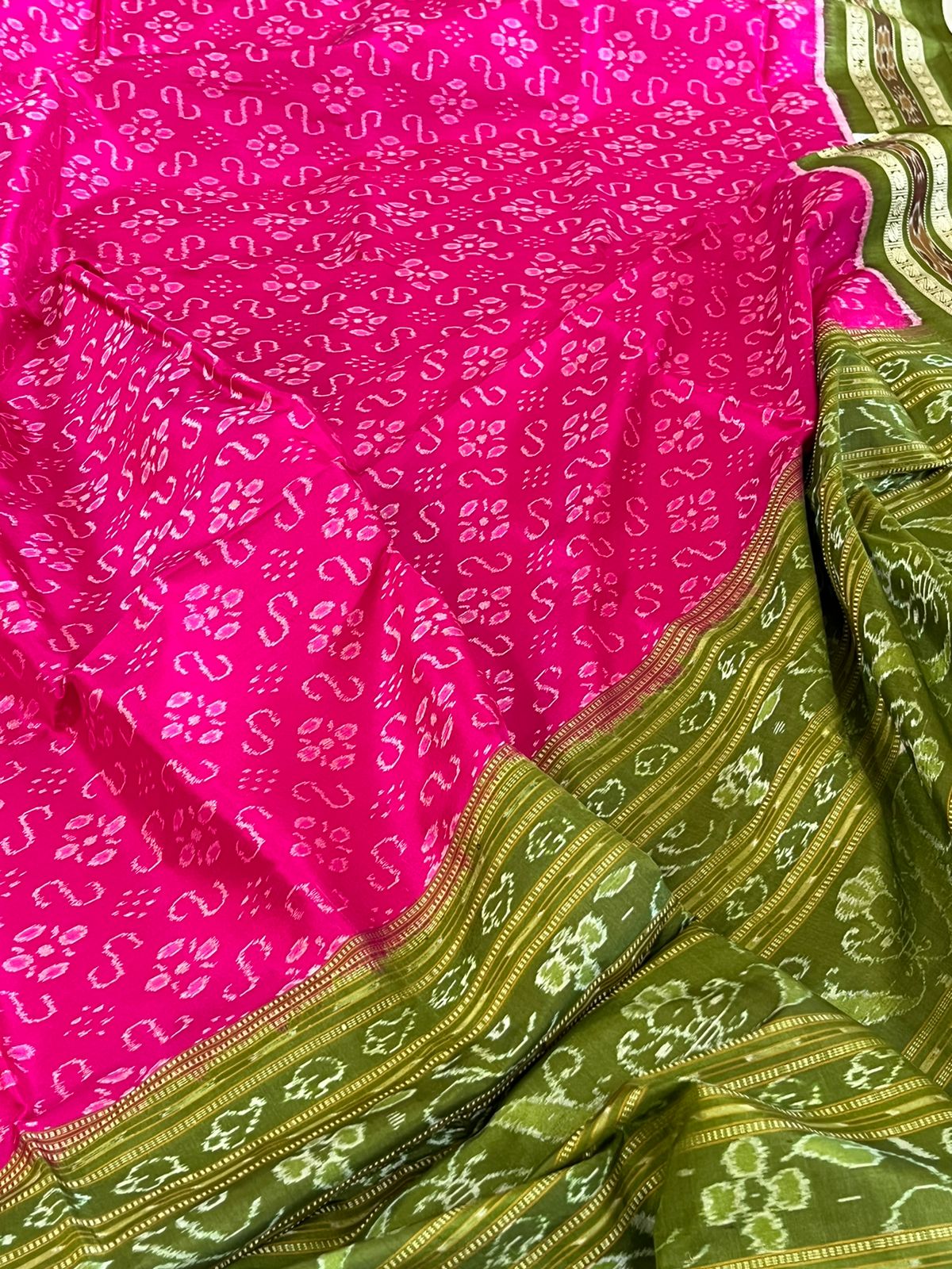 Handwoven Pure Silk Sambhalpuri Bandha Saree - Pink and Green