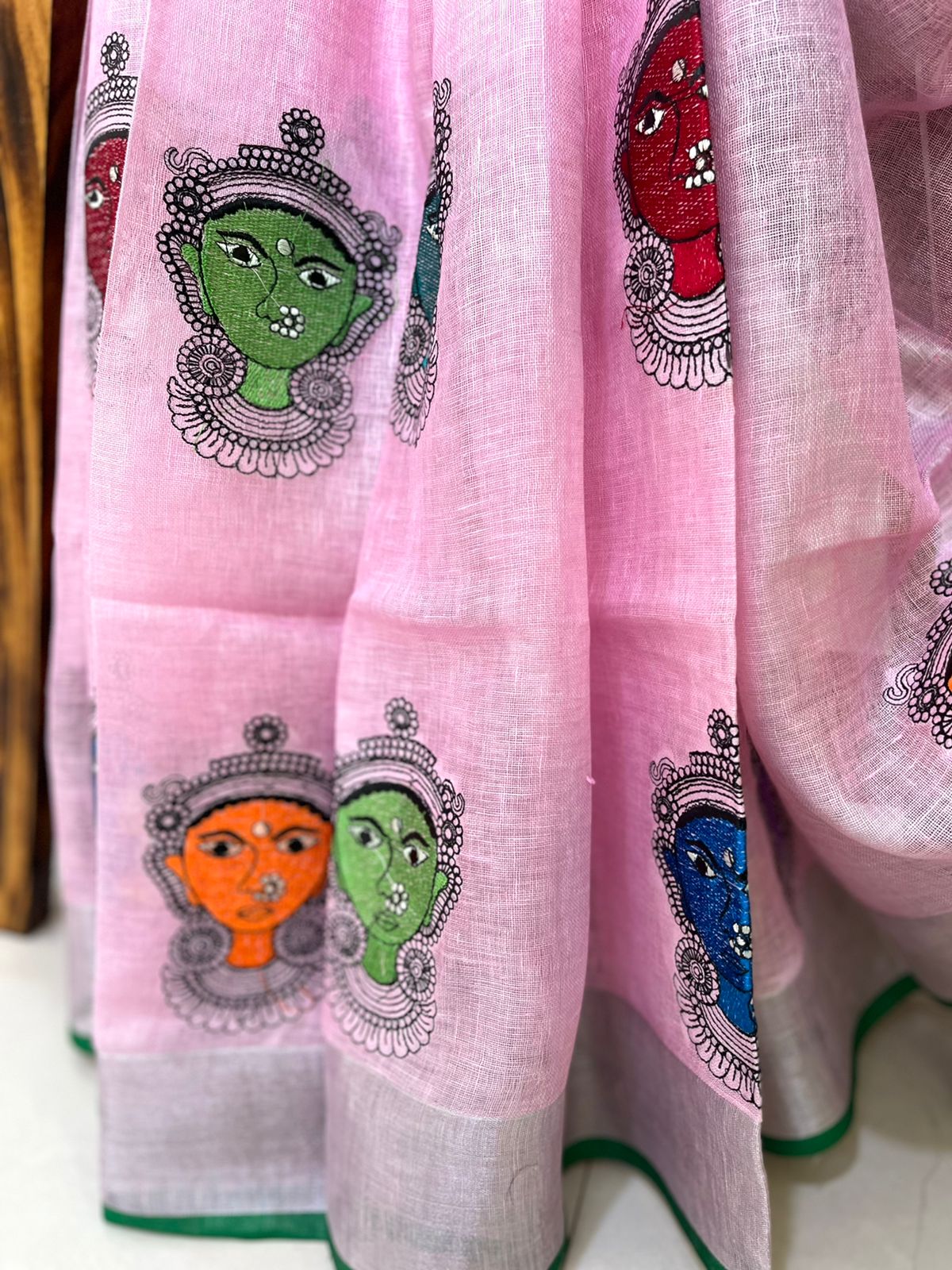 Beautiful handloom linen saree - Light Pink