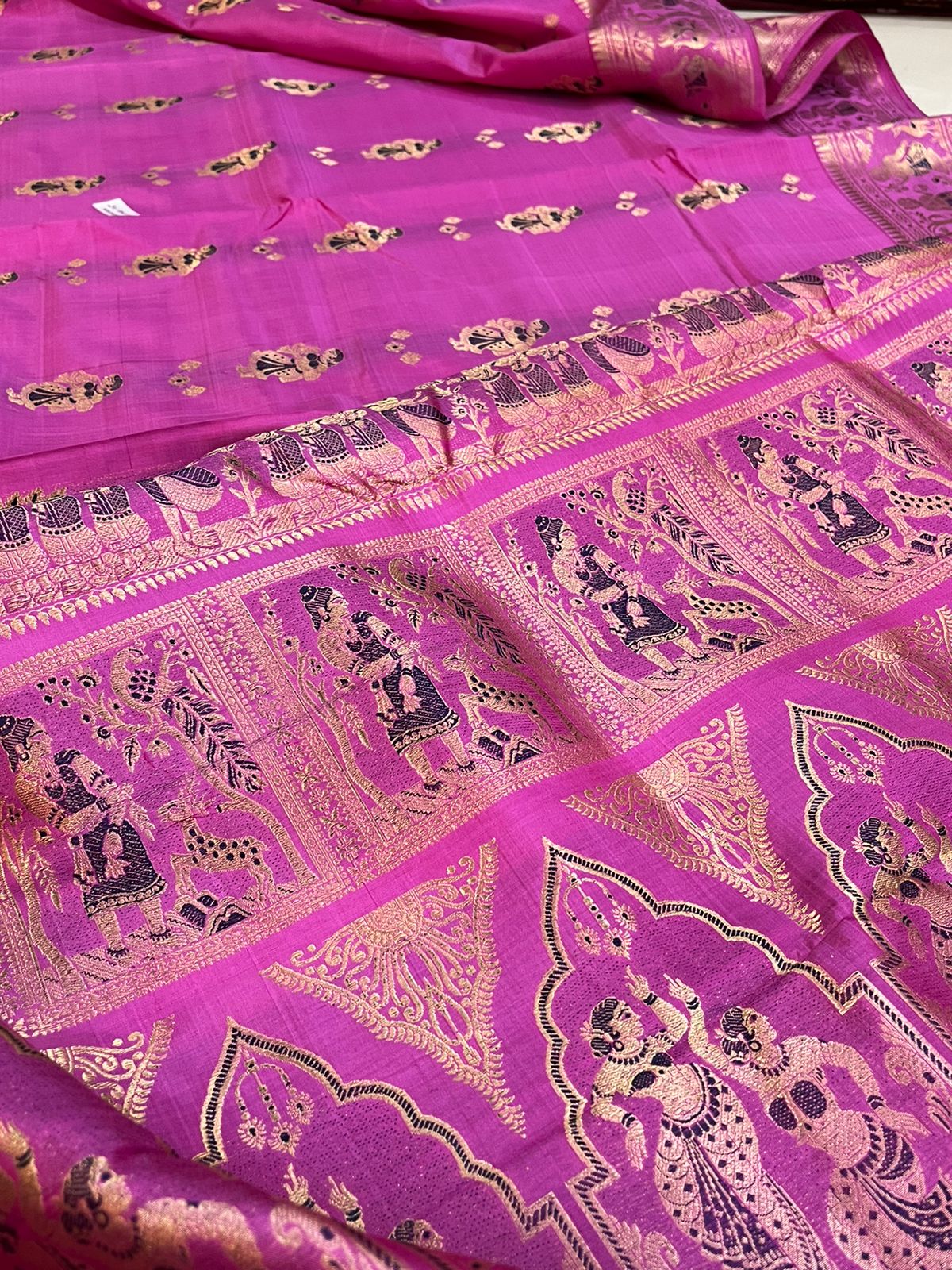 Exquisite Handwoven Pure Silk Swarnachari saree - Rose Pink and Gold