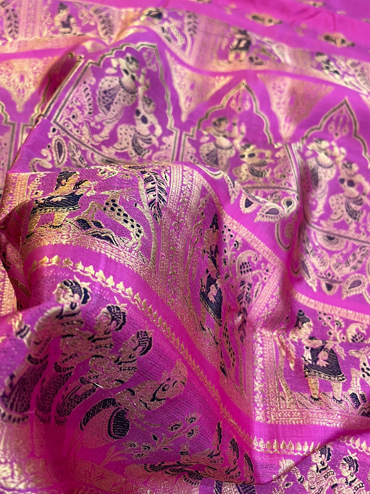 Exquisite Handwoven Pure Silk Swarnachari saree - Rose Pink and Gold