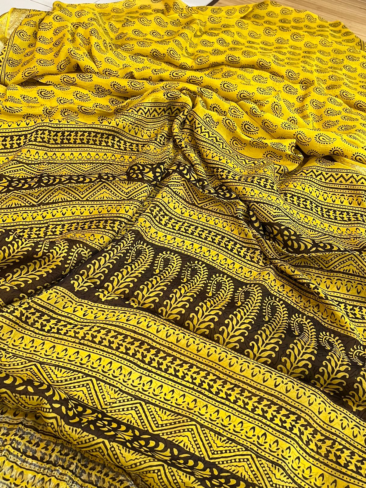 Beautiful chiffon Saree with traditional Bagh handblock print