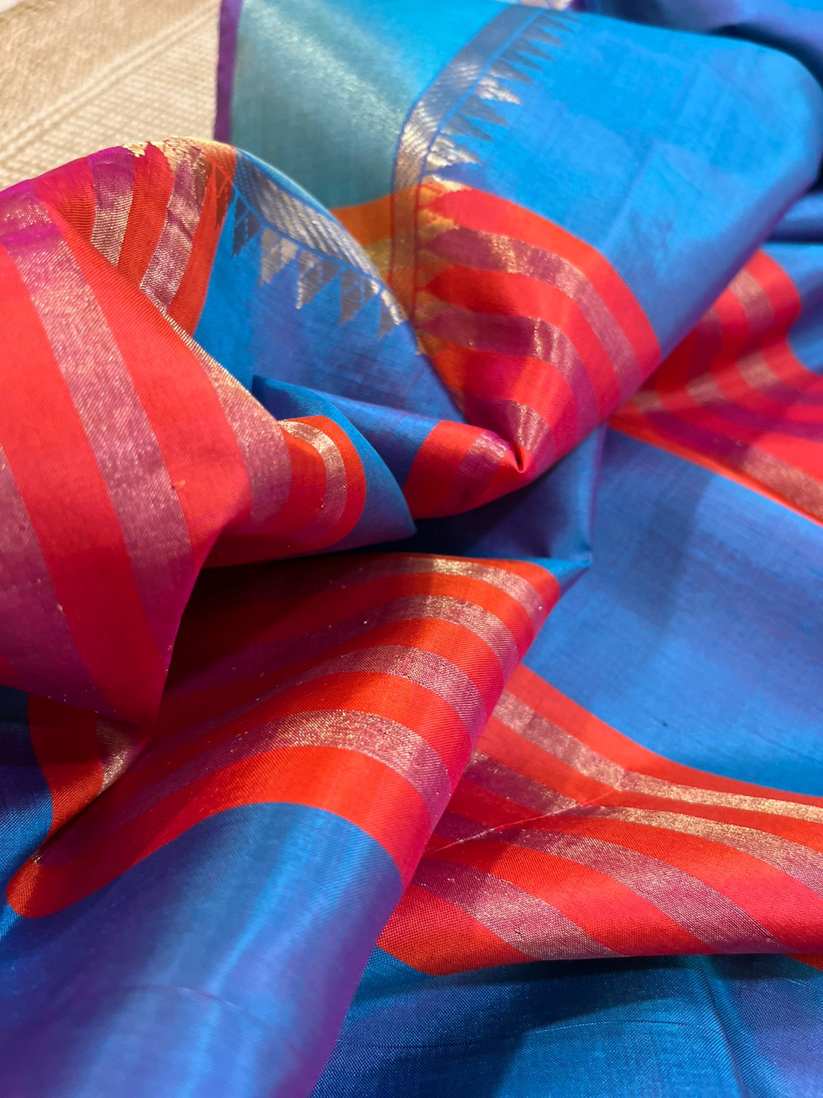 Pure Silk Handloom saree with Resham border - multicolour