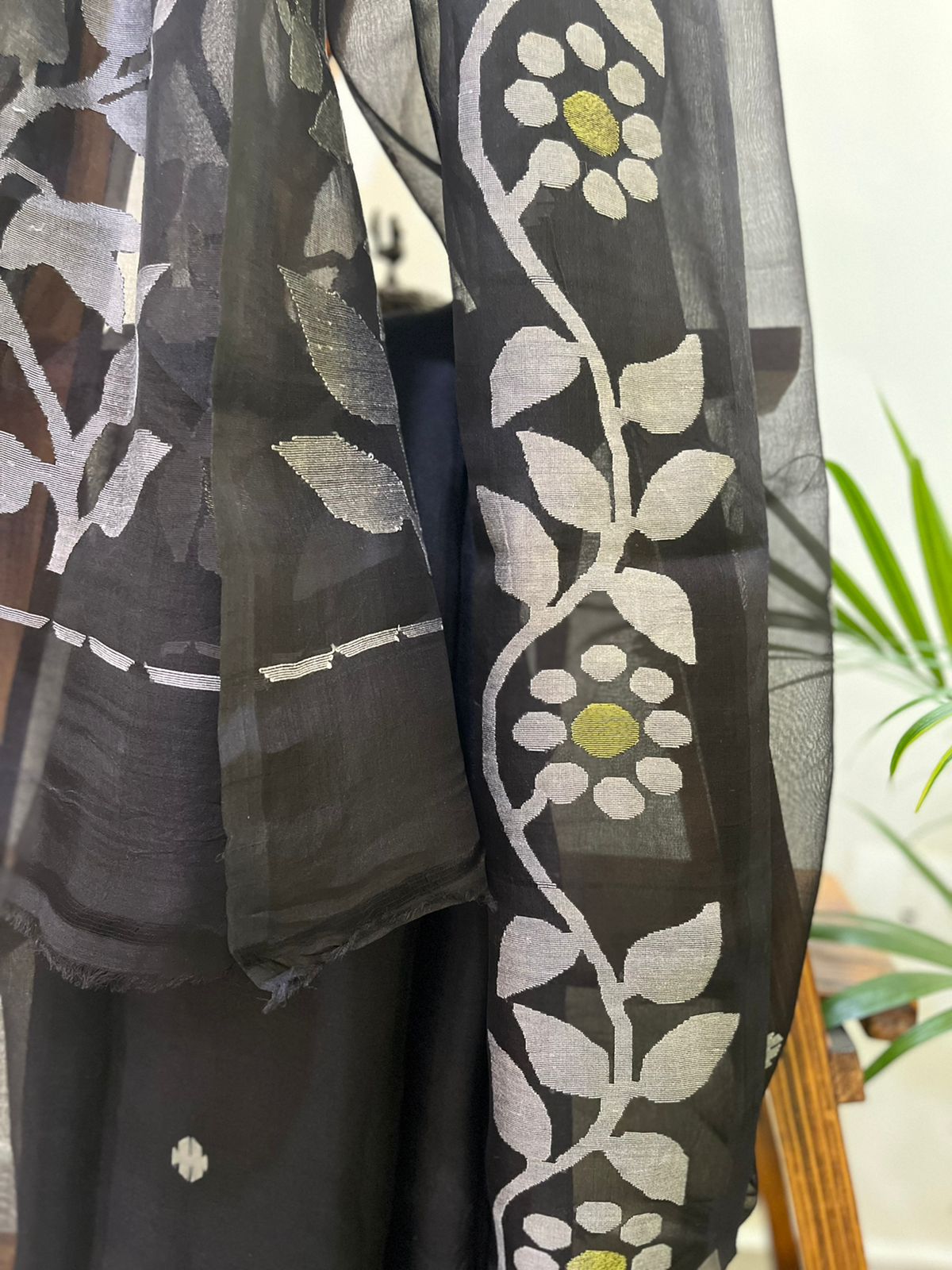 Pure Silk Jamdani Handloom saree - Black with Gold