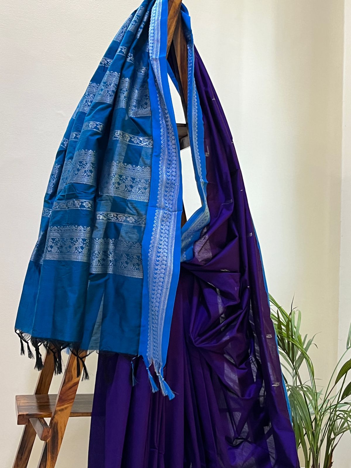 Vibrant handwoven Gadwal cotton Silk Saree - Deep Purple with Sky Blue