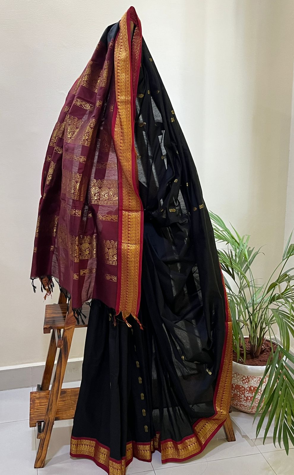 Vibrant handwoven Gadwal cotton Silk Saree - Black with Maroon red
