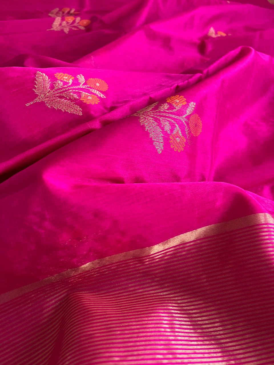 Pure Chanderi Katan Silk Handwoven saree with buttis - Magenta
