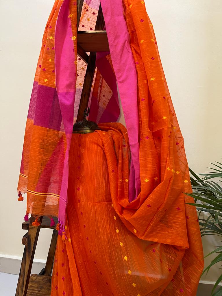 Very beautiful and comfortable Bengal cotton Silk saree - Orange with Pink