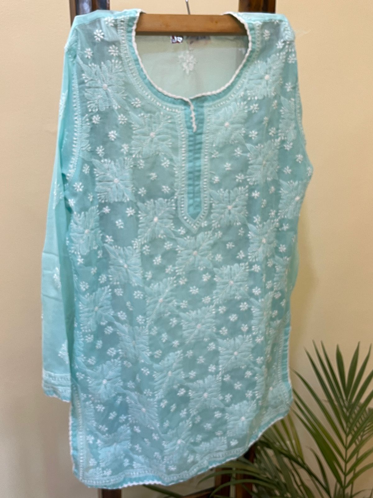 Short TopKurti - Pure Mul cotton hand embroidered Chikankari