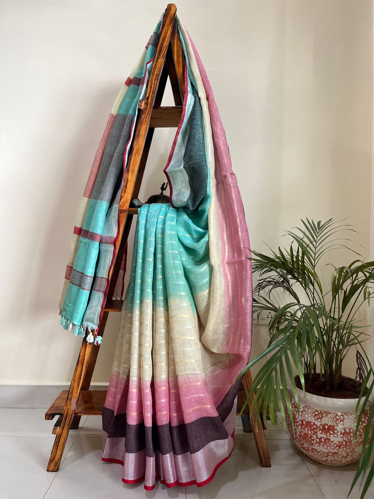 Beautiful handloom festive linen saree with intricate zari weaving- Multicolour with Silver and Gold