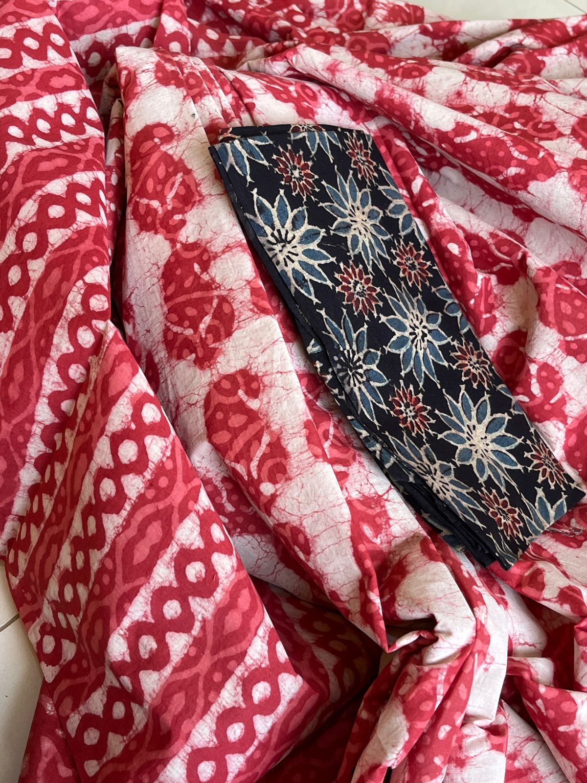 Pure Mul cotton sarees with handblock print - Red and White