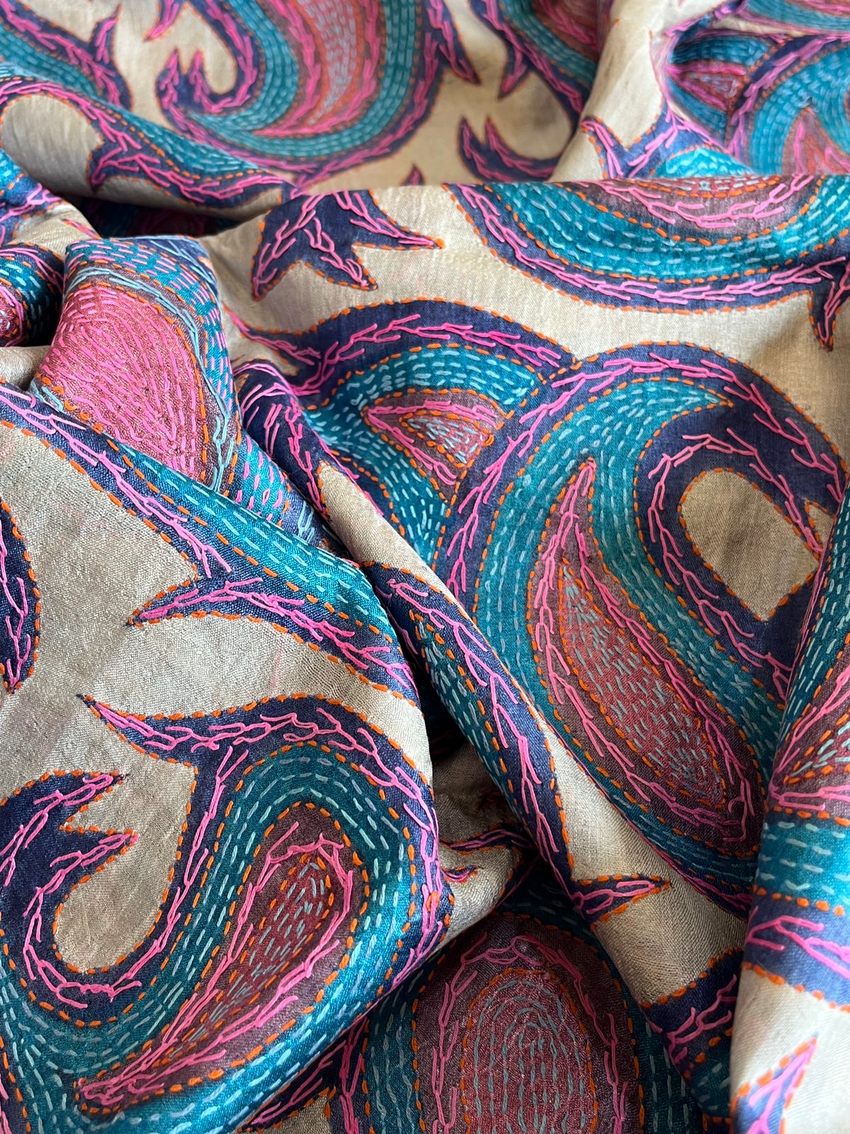 Pure Tussar Silk Handwoven Dupatta with intricate hand kantha embroidery - Light Grey