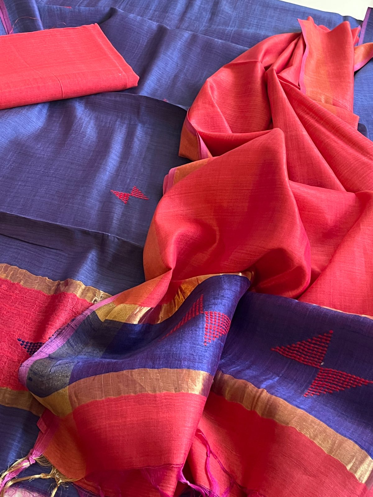 Pure Silk Handwoven suit with buttis - Blue With Red