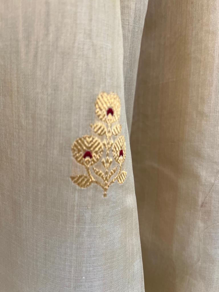 Pure Chanderi Silk Handwoven saree with buttis - Beige with Gold