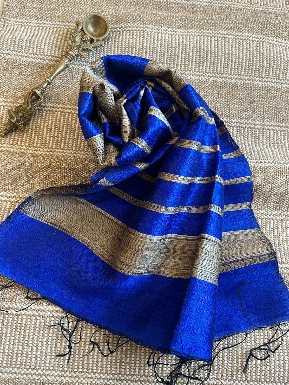 Vibrant pure Raw Silk Stole - striped - Electric Blue