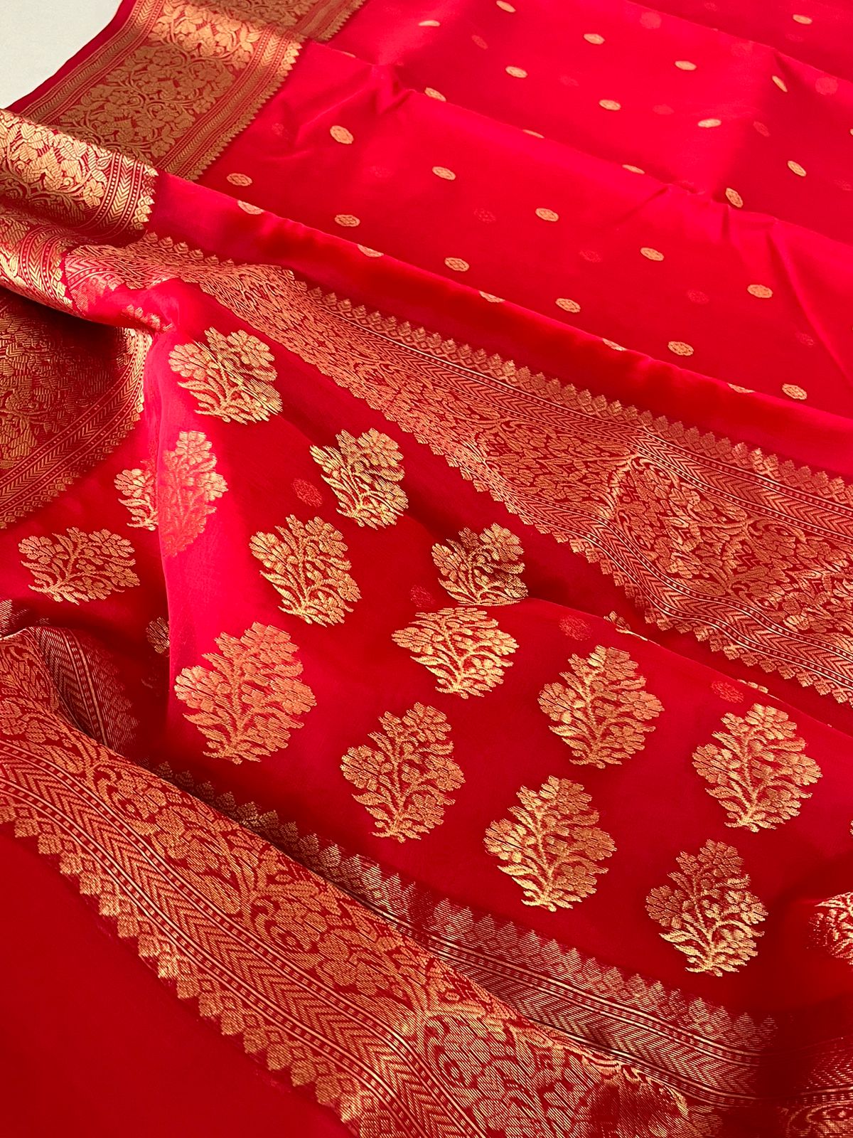 Pure Chanderi Katan Silk Handwoven saree with buttis - Red