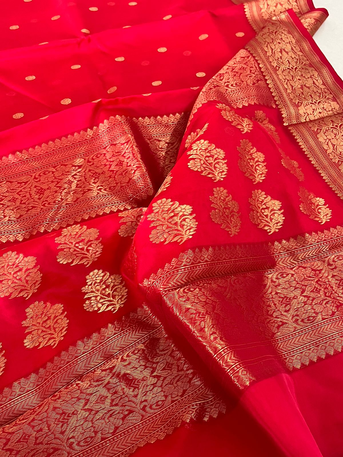 Pure Chanderi Katan Silk Handwoven saree with buttis - Red