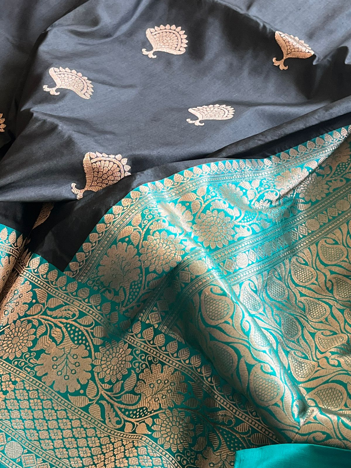Pure Handloom Banarasi Katan Silk saree - Black with Teal
