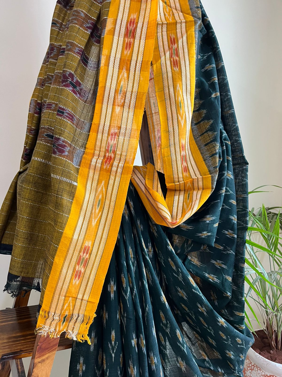 Sambhalpuri Green-Yellow Pure Cotton Handwoven Saree