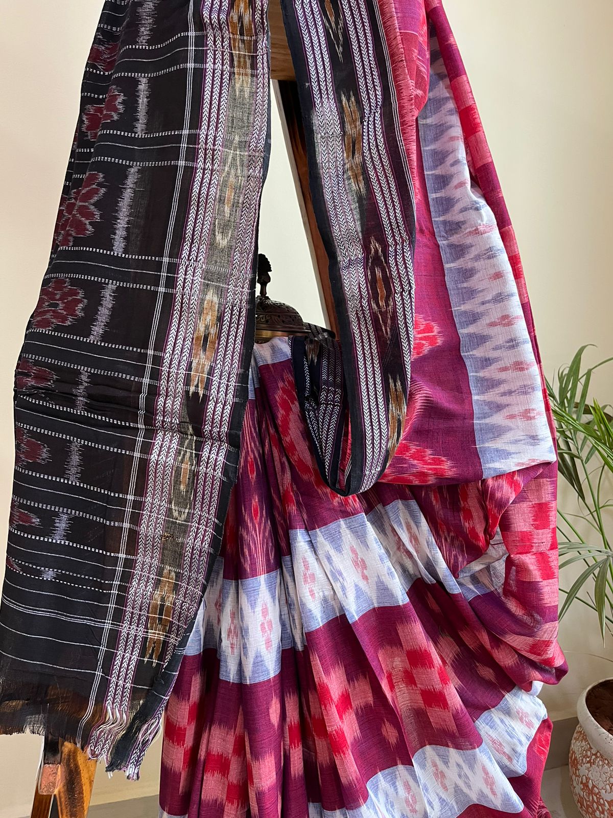 Sambhalpuri Multicolour Pure Cotton Handwoven Saree