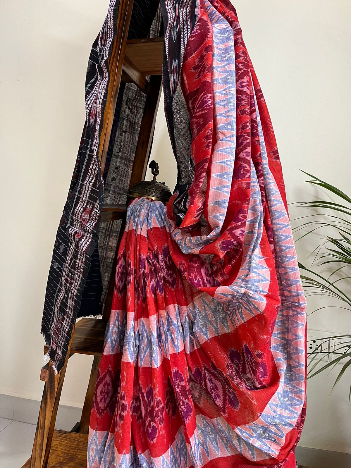 Sambhalpuri Multicolour Pure Cotton Handwoven Saree