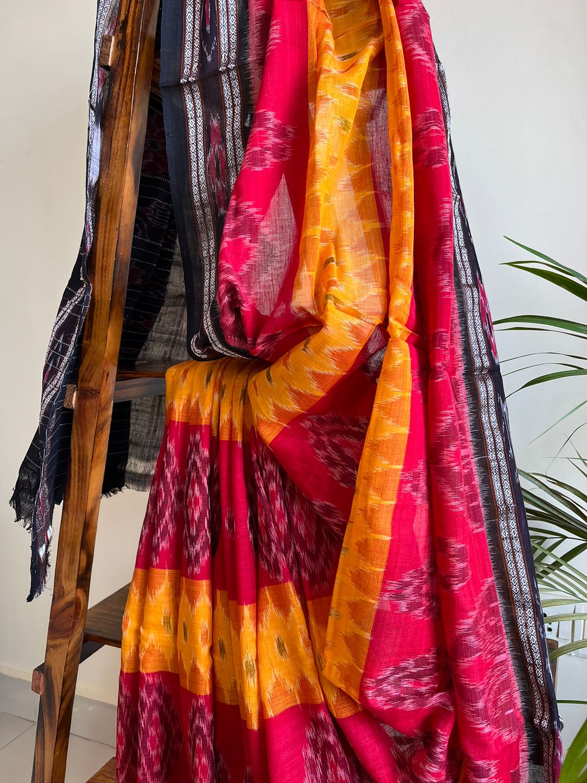 Sambhalpuri Multicolour Pure Cotton Handwoven Saree