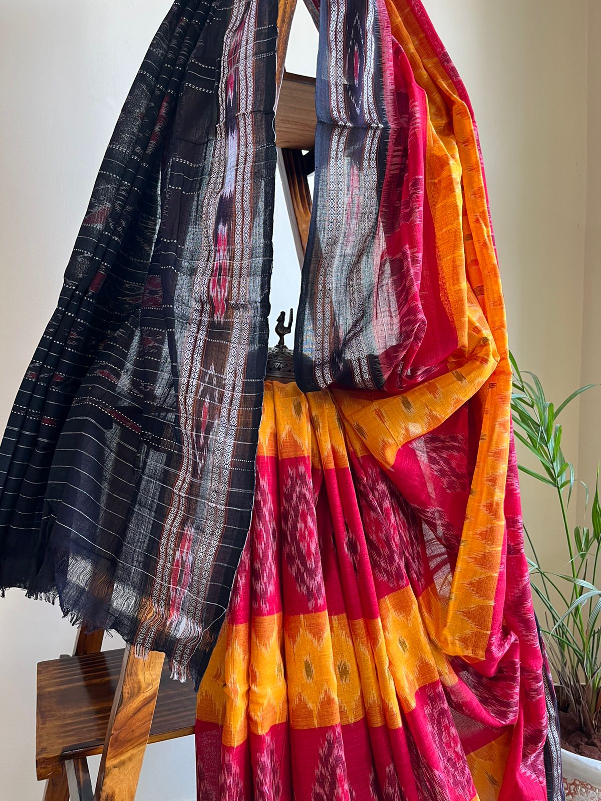 Sambhalpuri Multicolour Pure Cotton Handwoven Saree