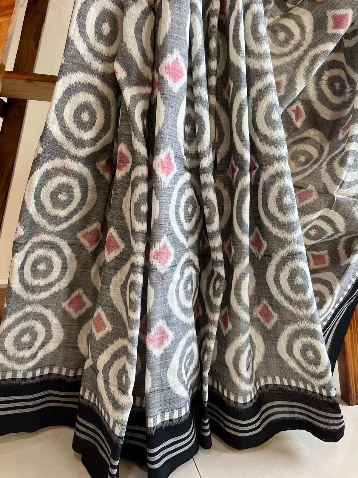 Sambhalpuri Pure Cotton Handwoven Saree - Grey Black