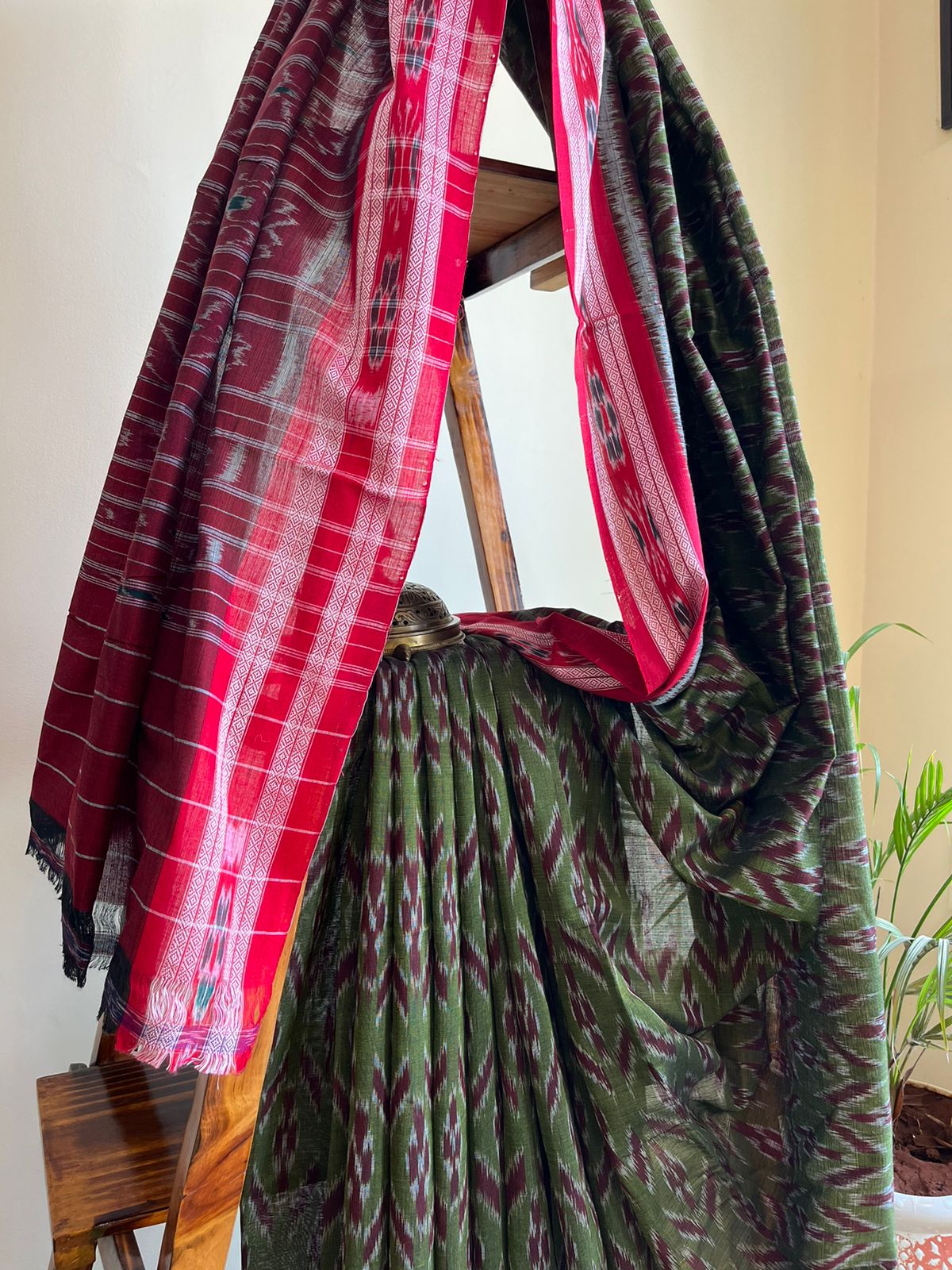 Sambhalpuri Multicolour Pure Cotton Handwoven Saree