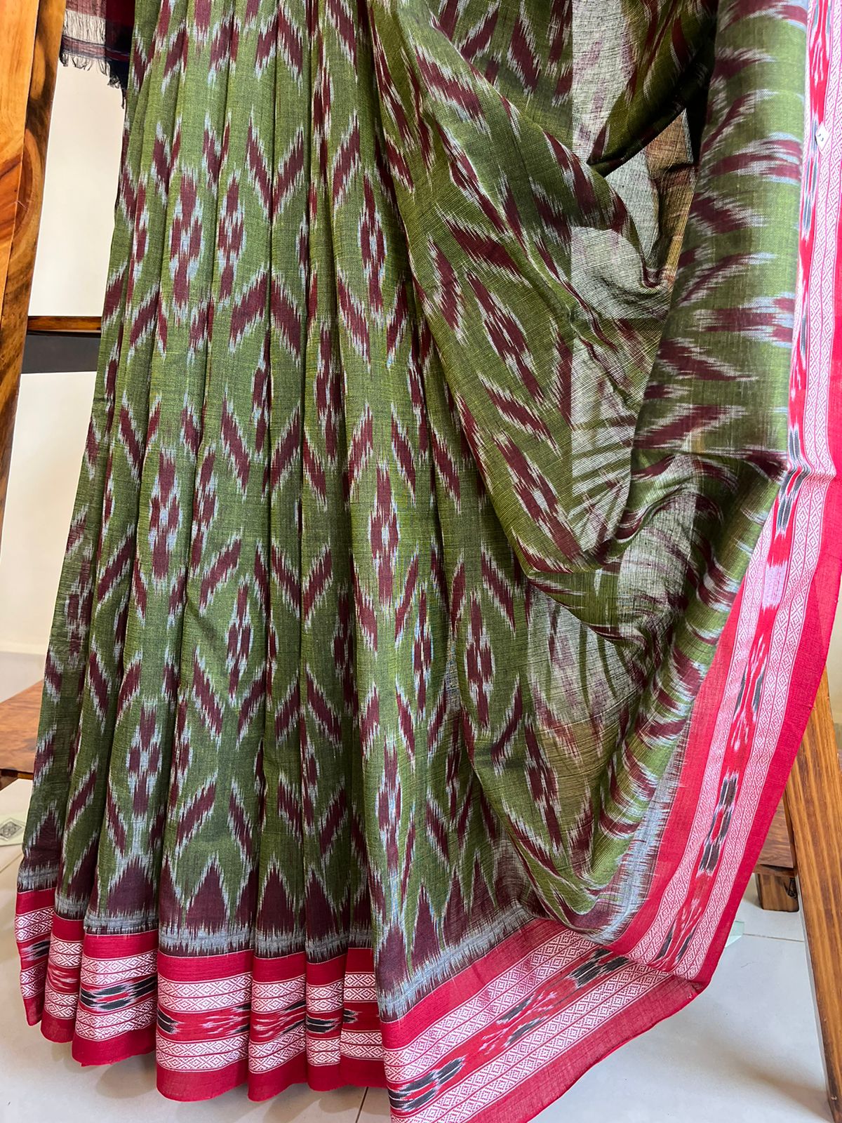 Sambhalpuri Multicolour Pure Cotton Handwoven Saree