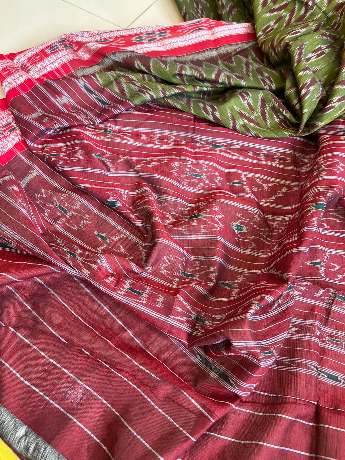 Sambhalpuri Multicolour Pure Cotton Handwoven Saree