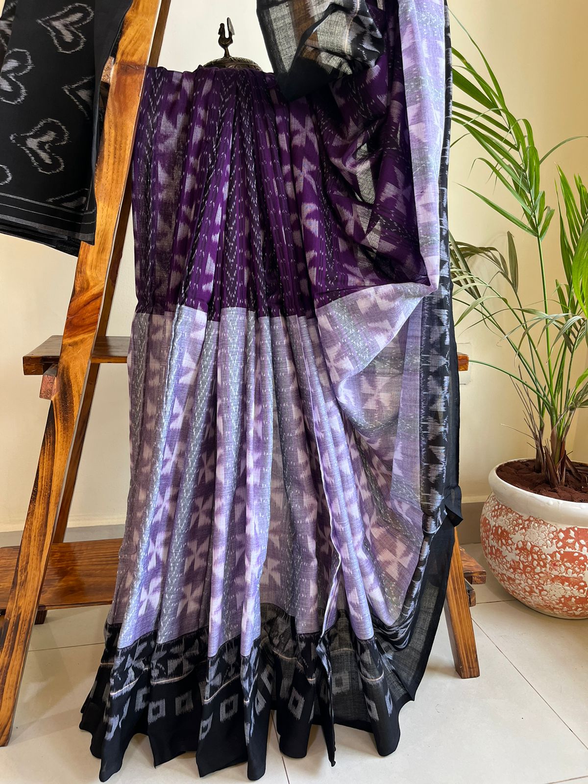 Sambhalpuri Multicolour Pure Cotton Handwoven Saree