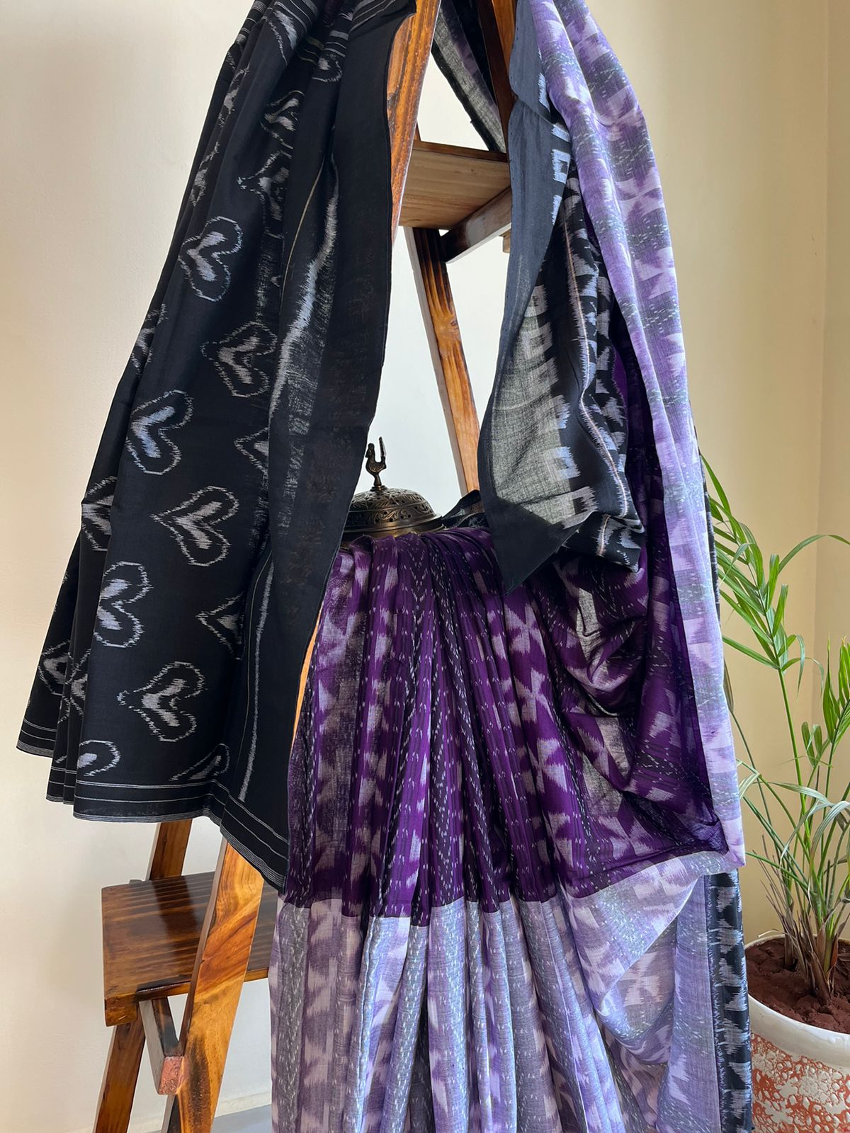 Sambhalpuri Multicolour Pure Cotton Handwoven Saree