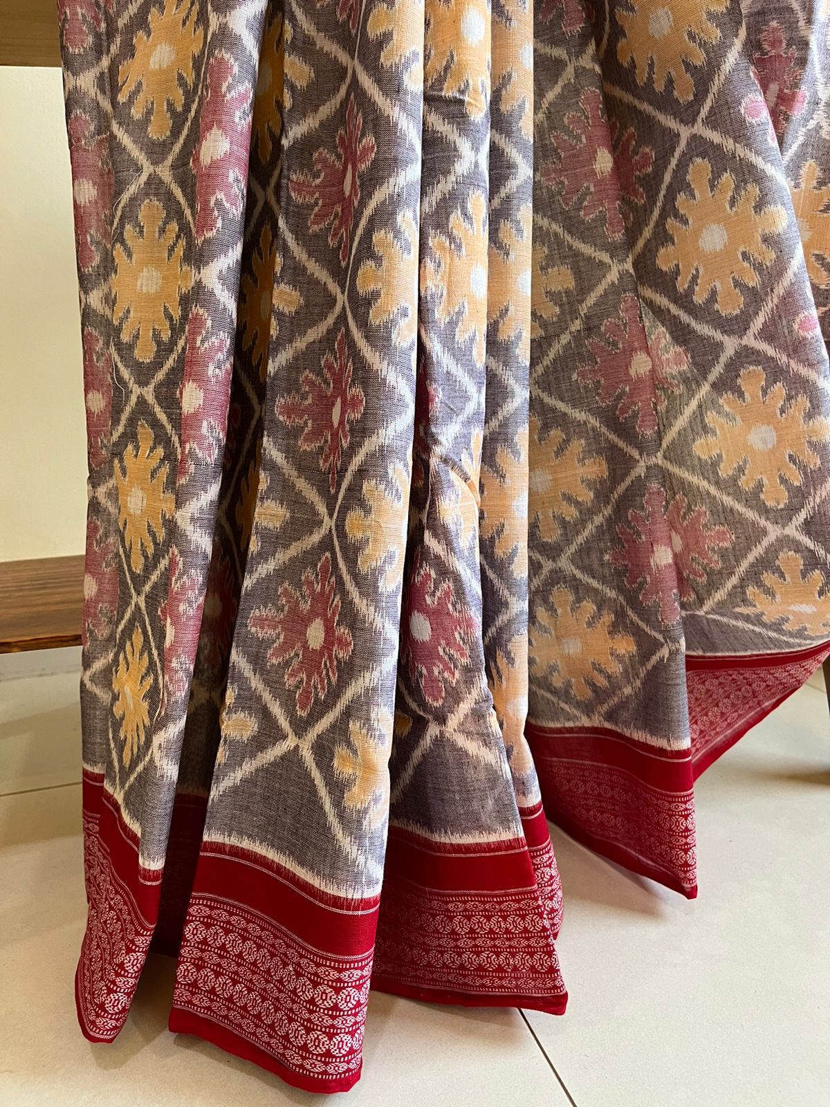 Sambhalpuri Multicolour Pure Cotton Handwoven Saree