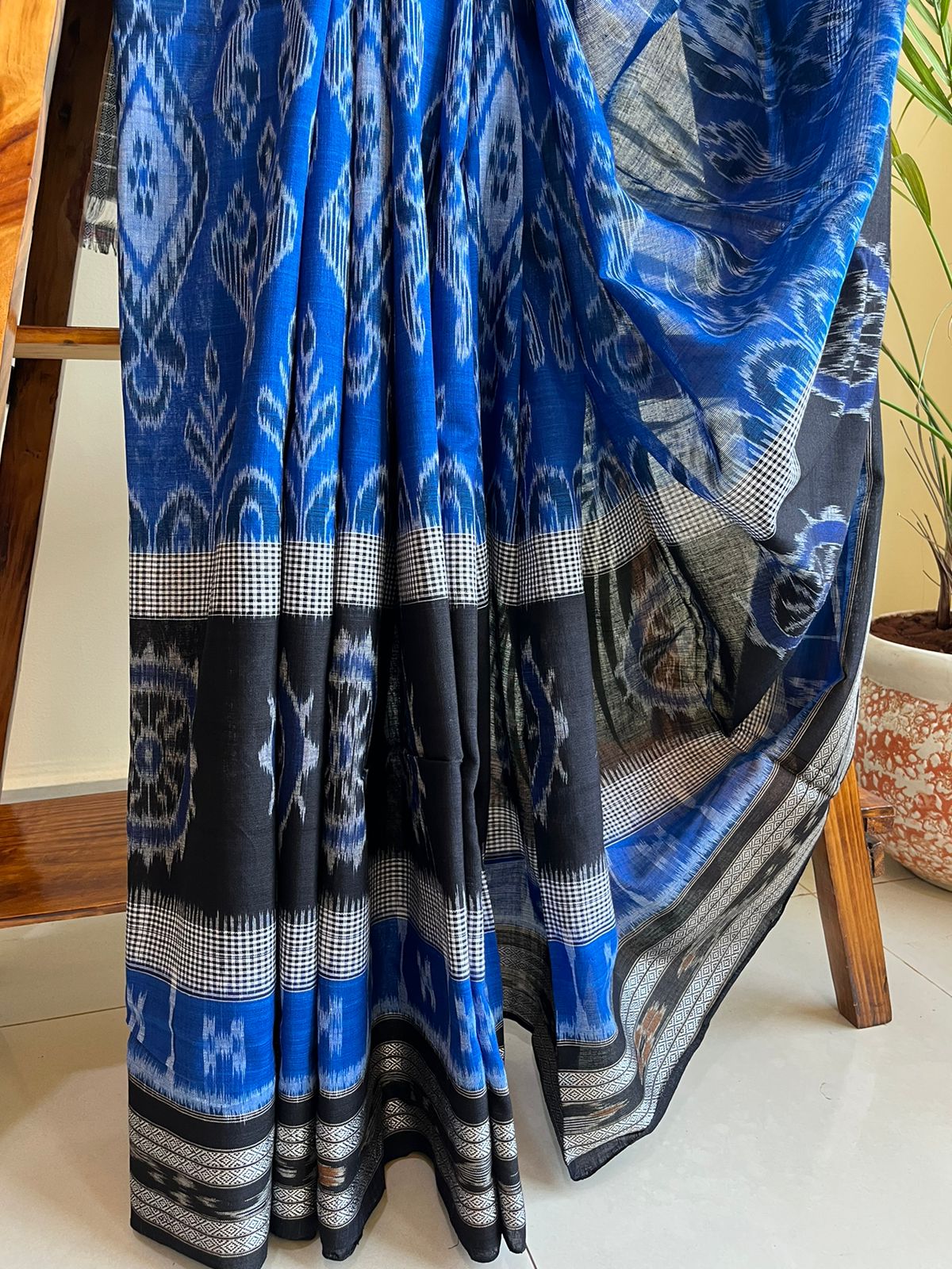 Sambhalpuri Multicolour Pure Cotton Handwoven Saree