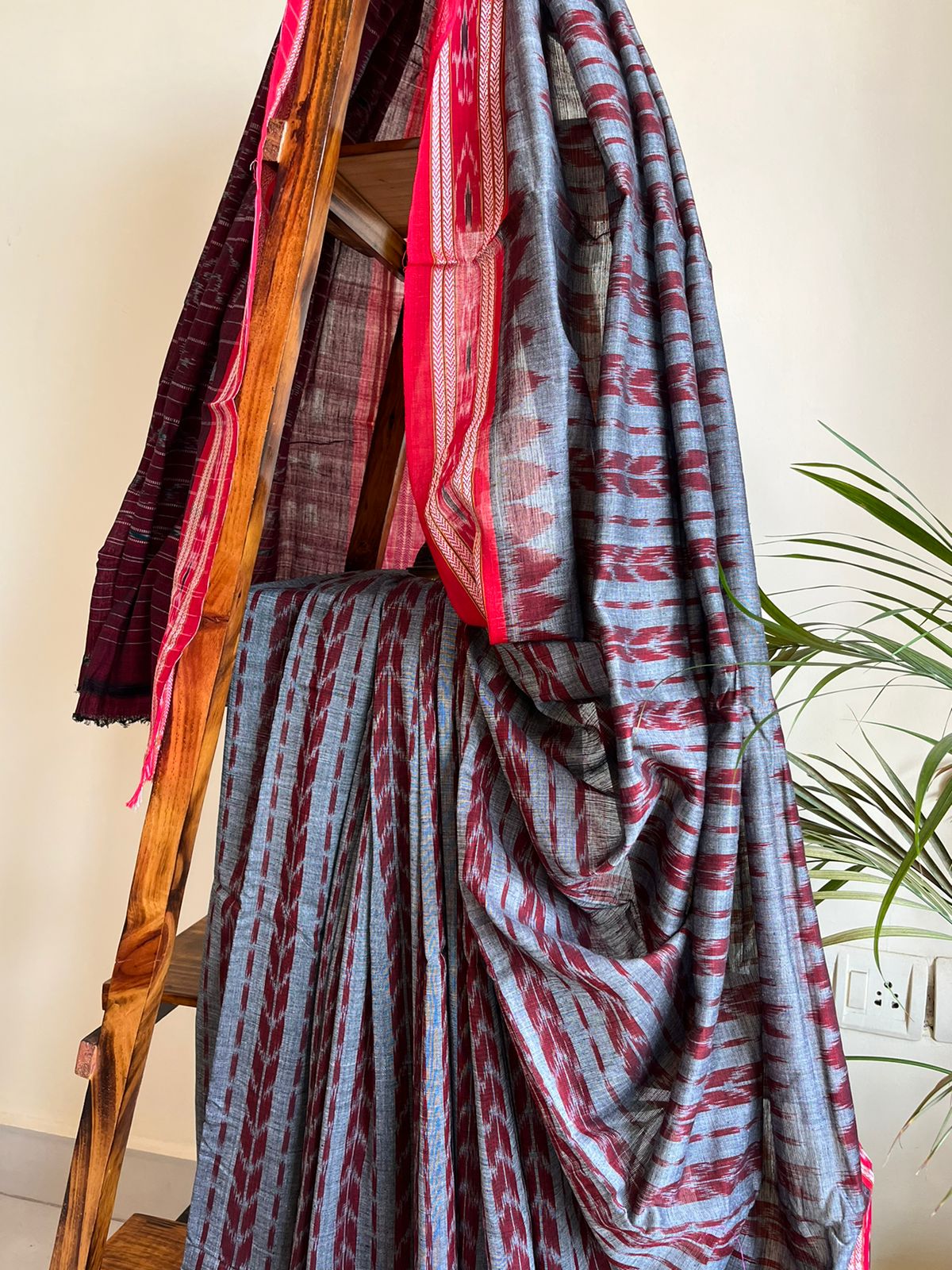 Sambhalpuri Multicolour Pure Cotton Handwoven Saree