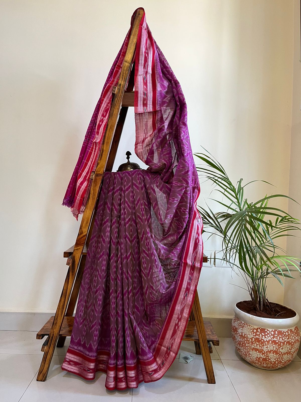 Sambhalpuri Multicolour Pure Cotton Handwoven Saree