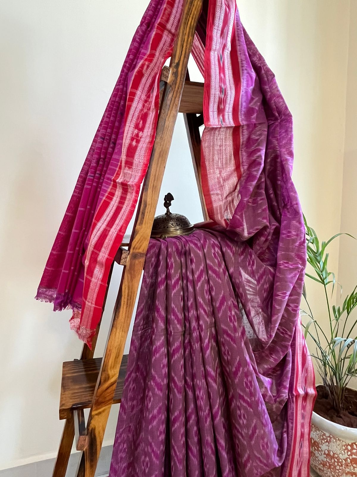 Sambhalpuri Multicolour Pure Cotton Handwoven Saree