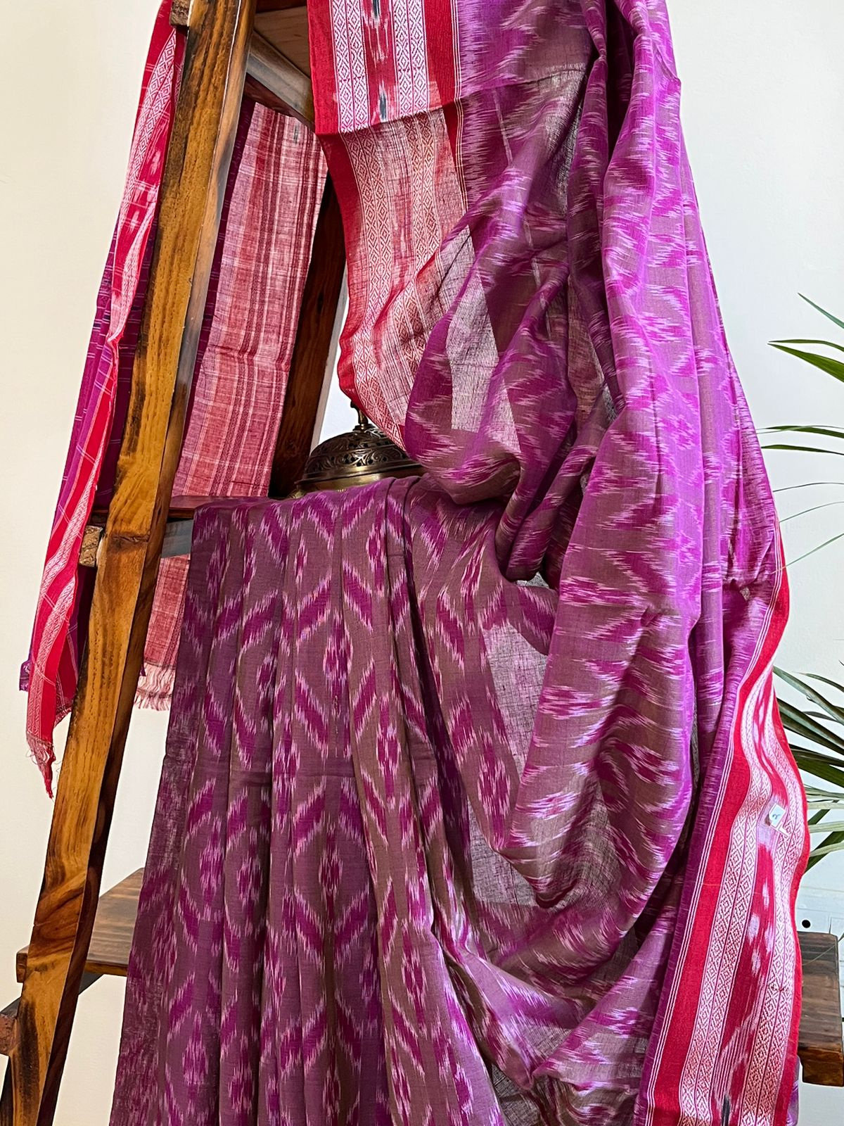 Sambhalpuri Multicolour Pure Cotton Handwoven Saree