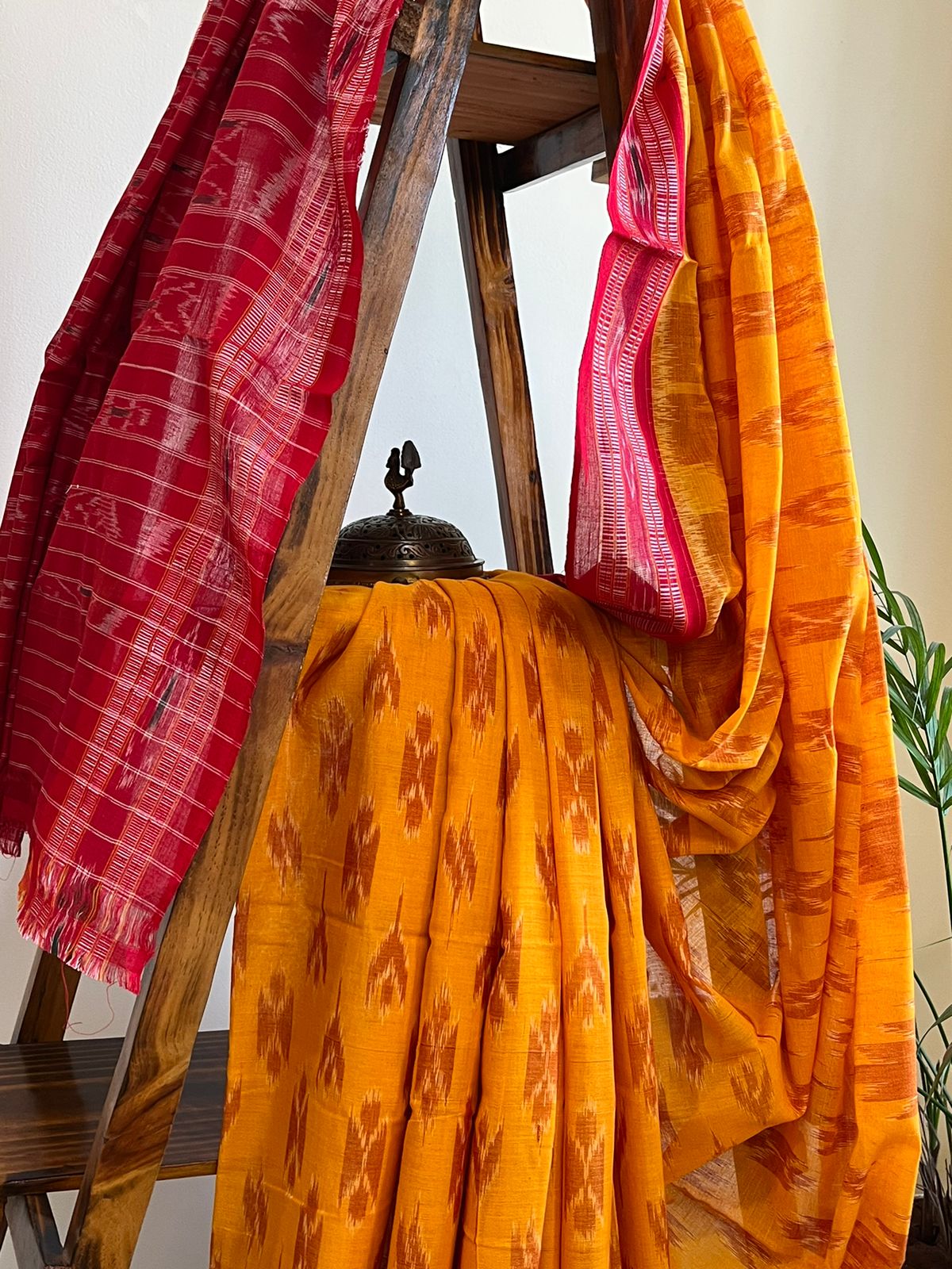 Sambhalpuri Multicolour Pure Cotton Handwoven Saree