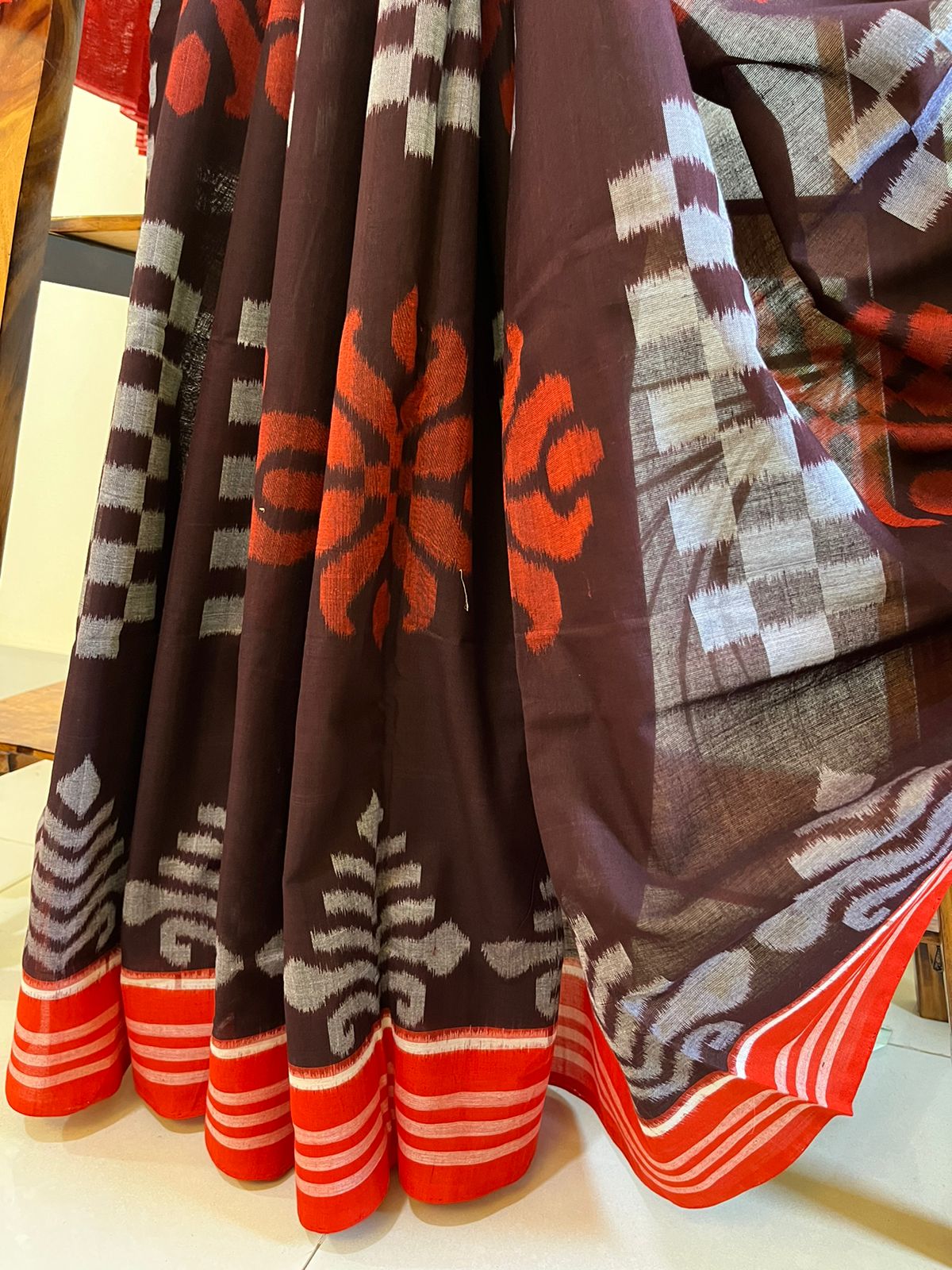 Sambhalpuri Multicolour Pure Cotton Handwoven Saree